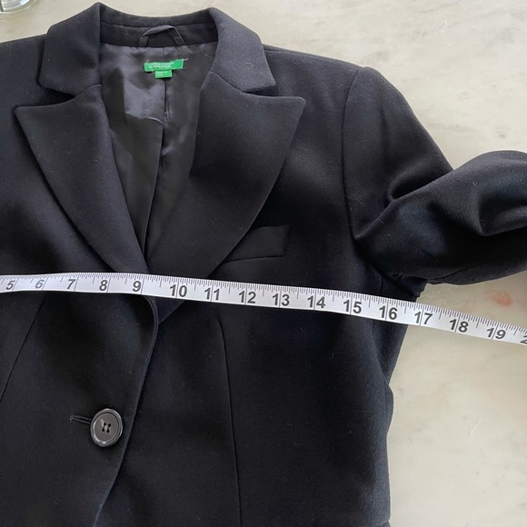 United Colors Of Benetton Waisted Black Blazer - Picture 5 of 8